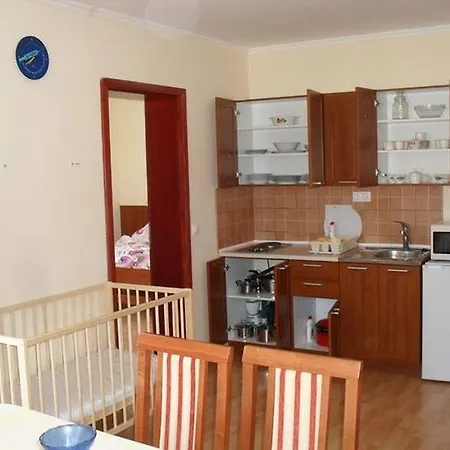 Marta Apartman